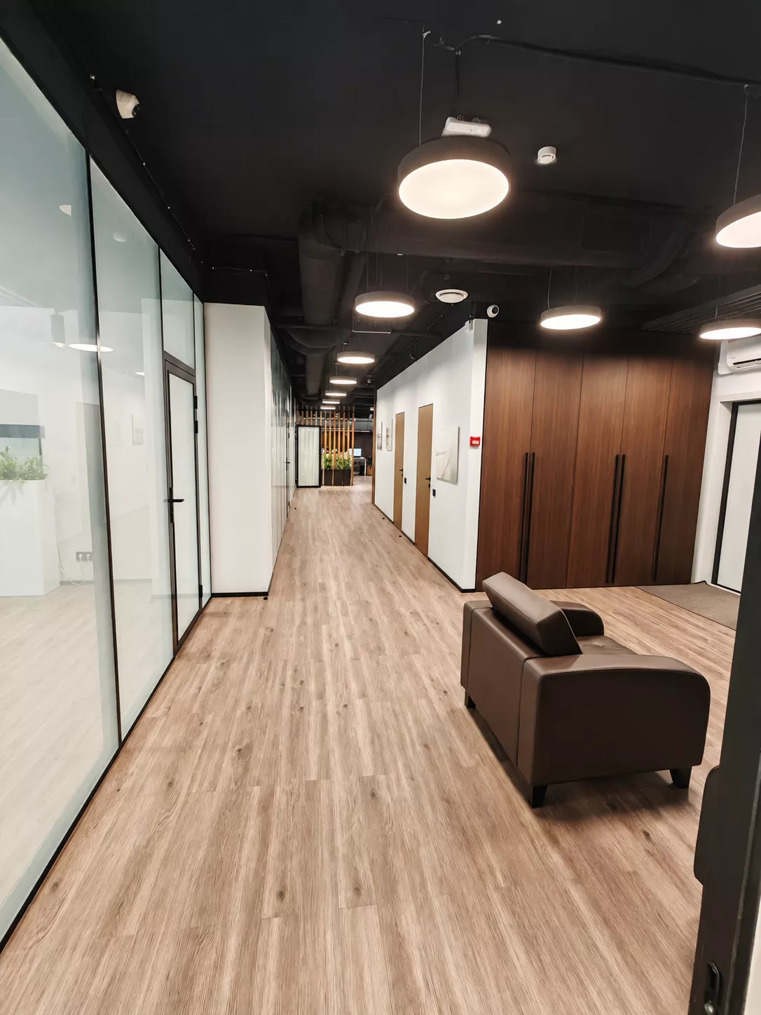 Office design 300 m² on Ostozhenka