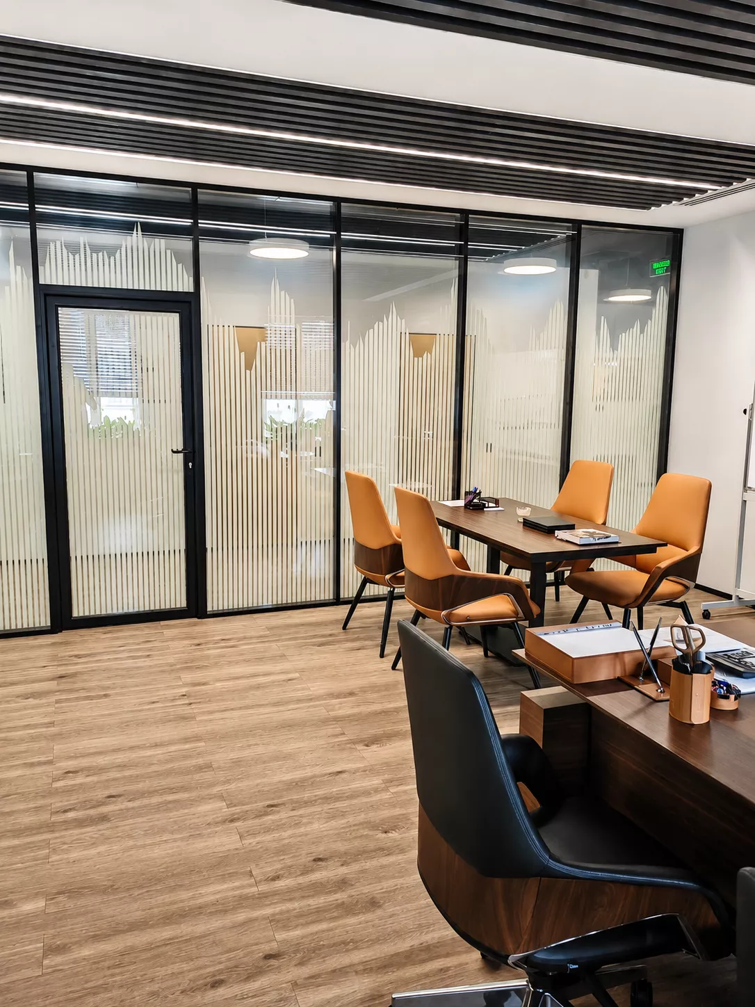 Office design 300 m² on Ostozhenka