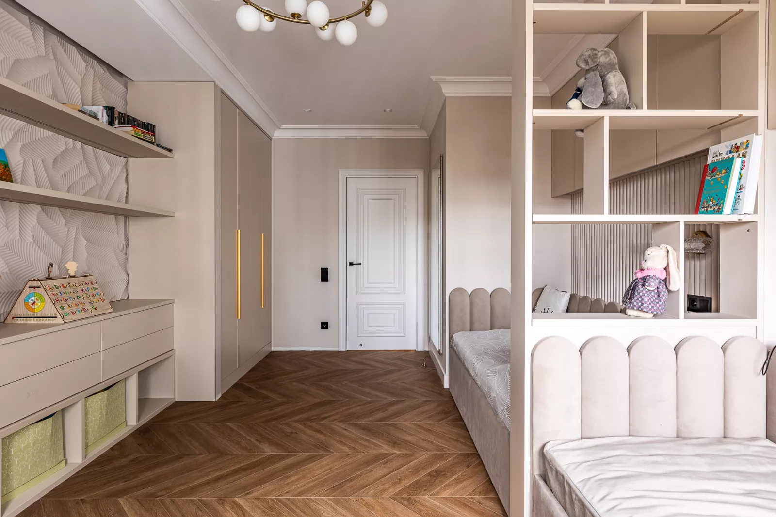 Design of an apartment of 85 m² in Moscow. LCD Luchi