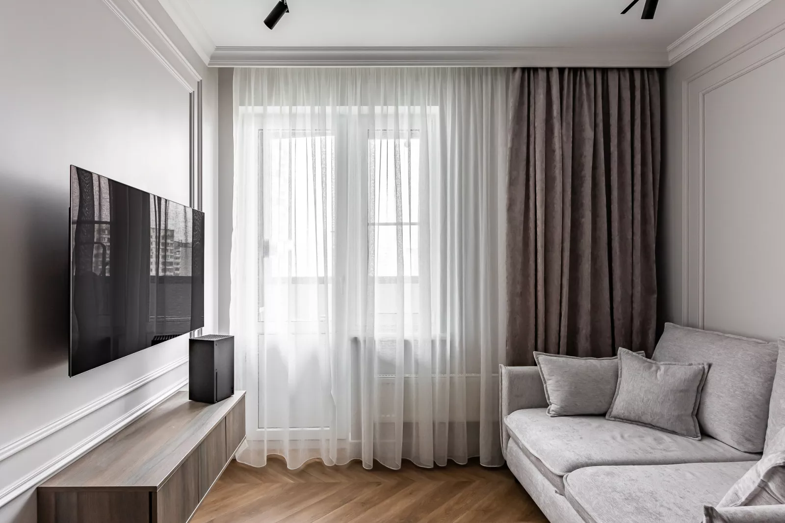 Design of an apartment of 85 m² in Moscow. LCD Luchi