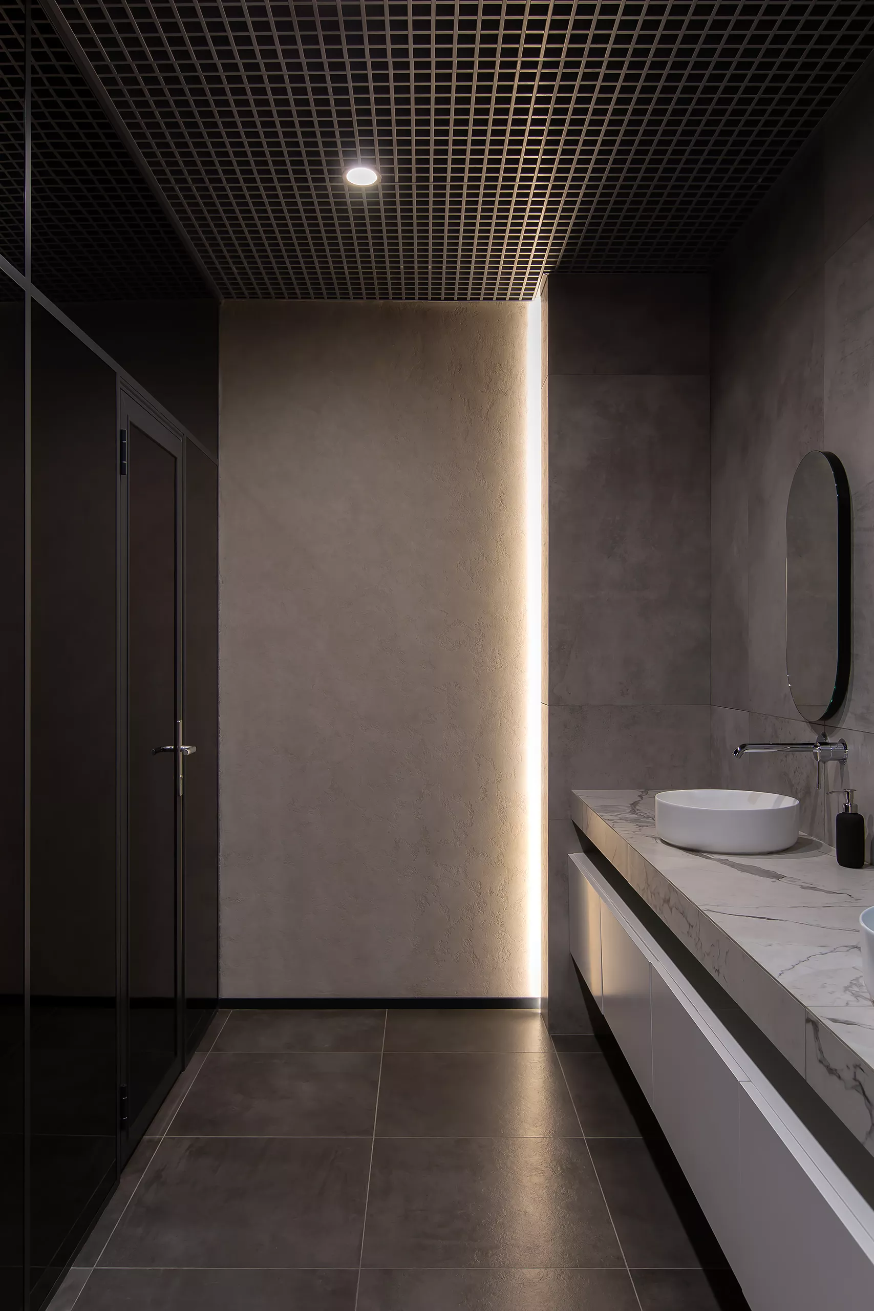 Sales Office Interior Design 240 m² — Alcon Tower — Bathroom