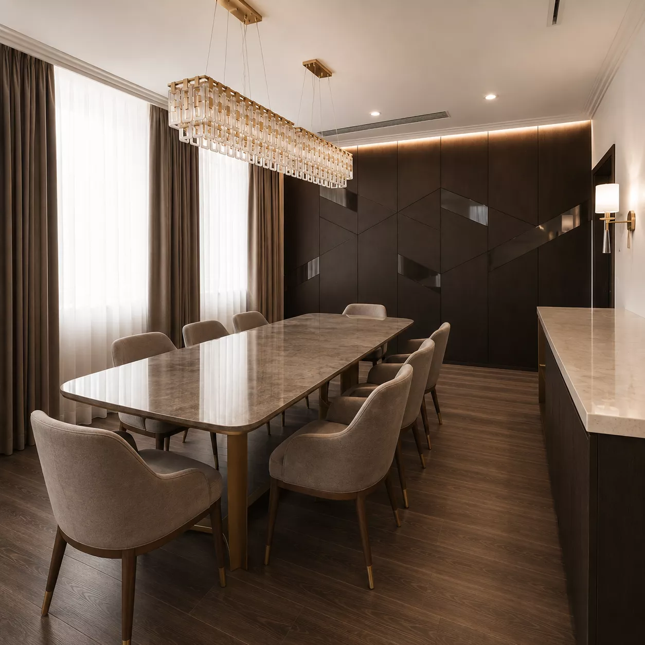 Room "Lux" in the hotel and restaurant complex of LLC "Ural Cliff" — Dining room
