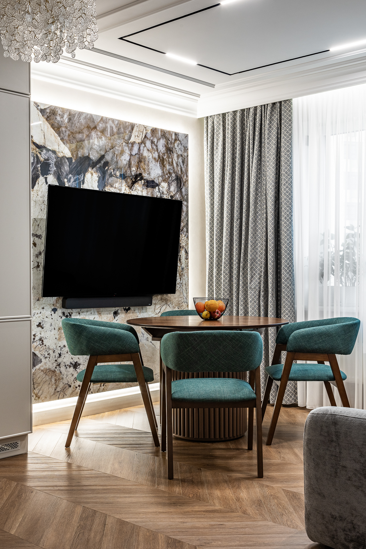Design of an apartment of 80 m²  in Moscow. LCD Luchi