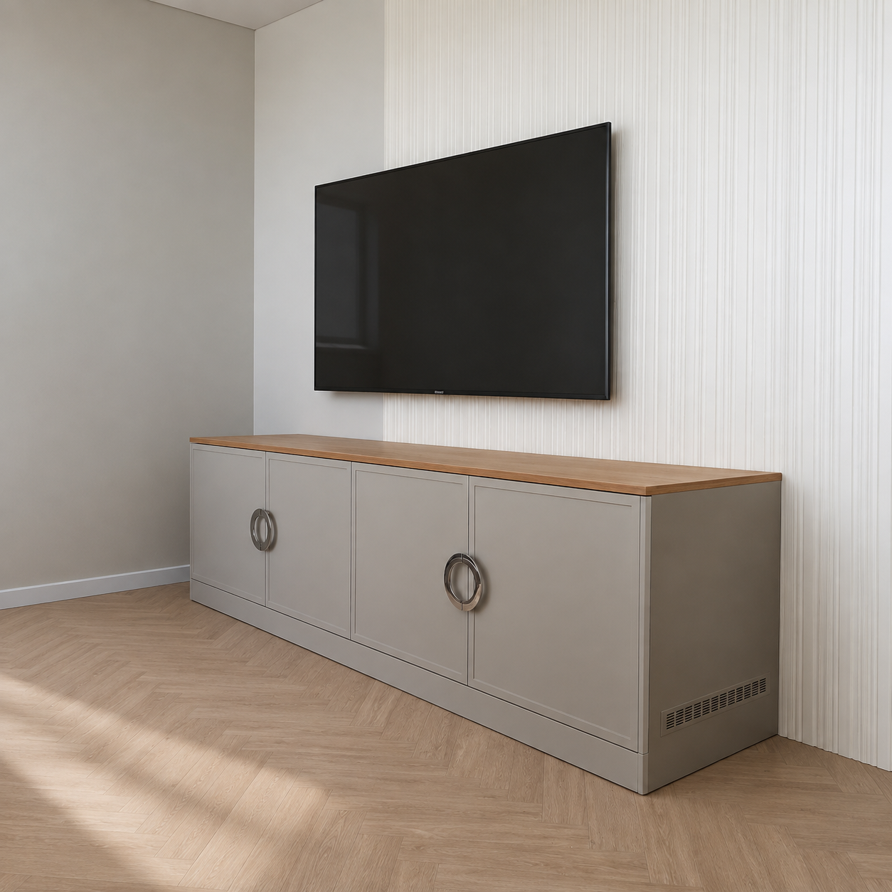 Room "Comfort+" in the hotel and restaurant complex of LLC "Ural Cliff" — Living room