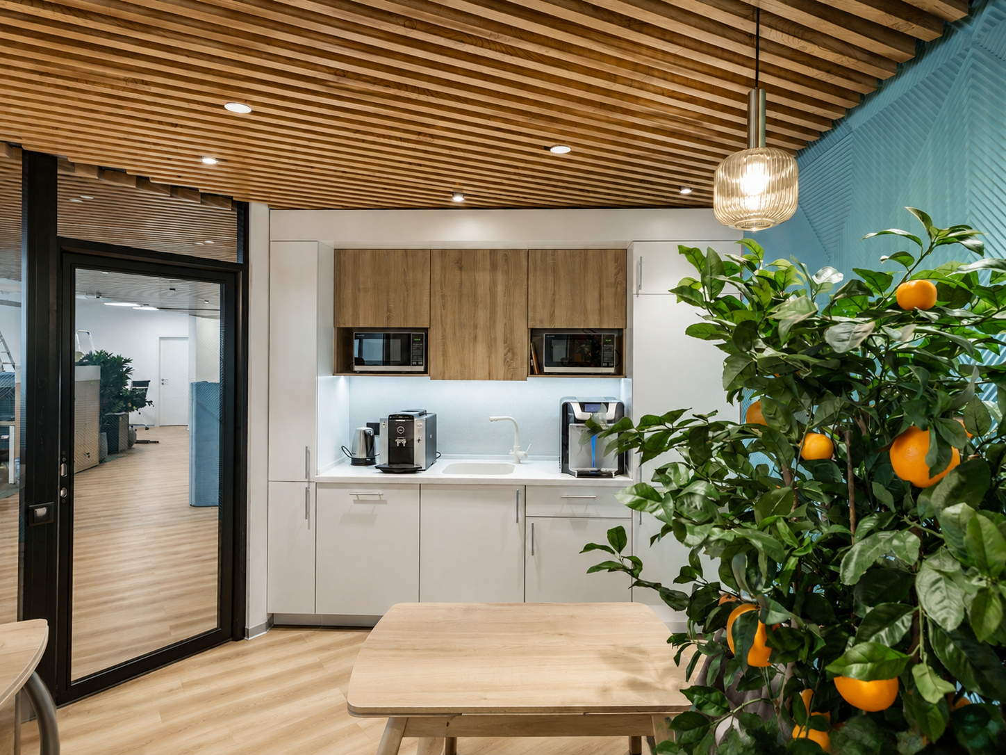 Office interior design in Bashne Federatsii 630 m² — Kitchen