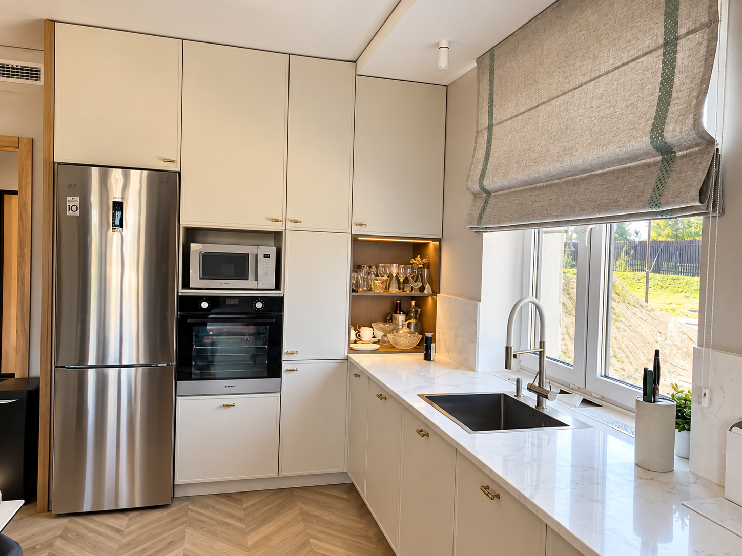 Design project Taun Khausa 120 m² — Kitchen-living